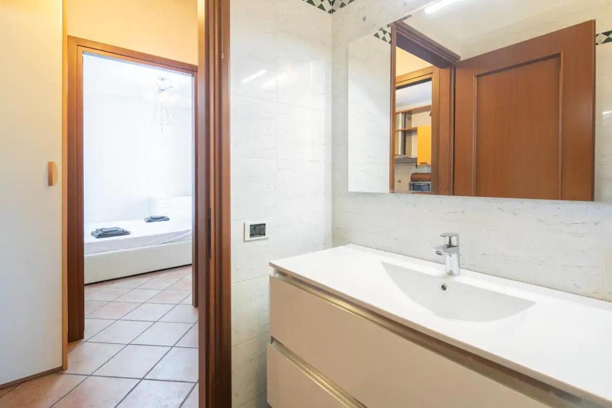 Suite Con 2 Balconi - 6 Guest Prato  Zewnętrze zdjęcie